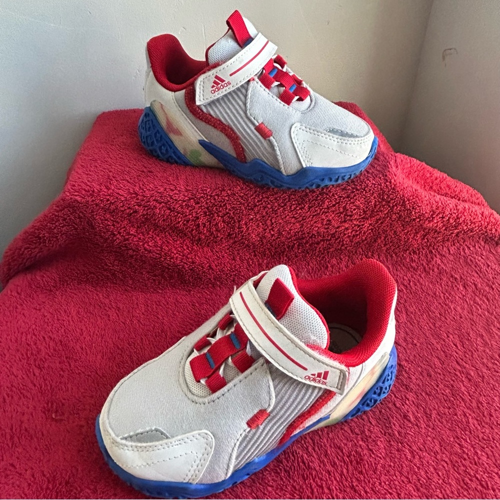 Adidas 4uture shoes